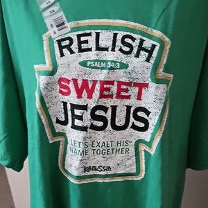 Kenisa Green Graphic Tee - Short Sleeve 2/$40